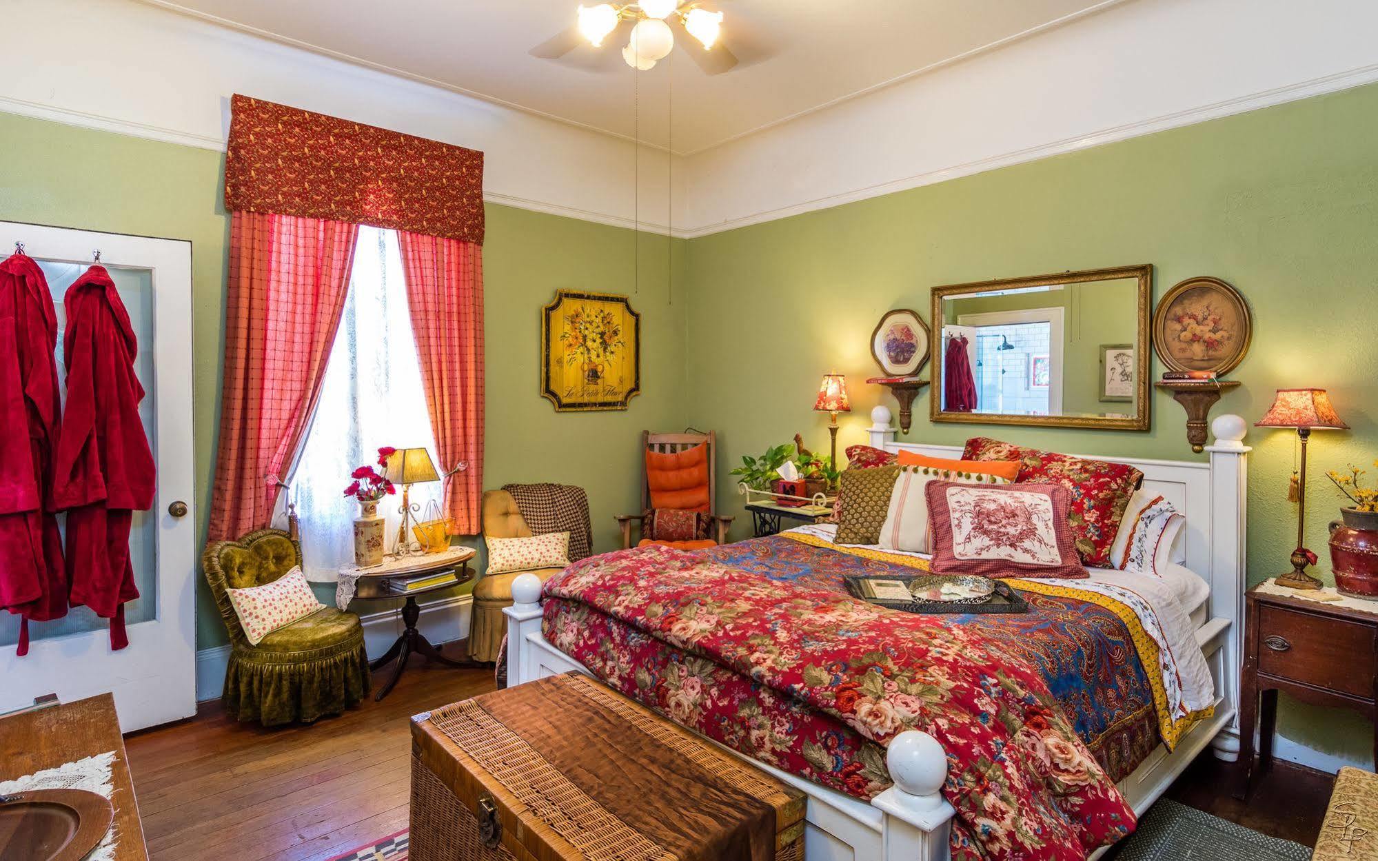 Joshua Inn Bed & Breakfast Hollister Extérieur photo