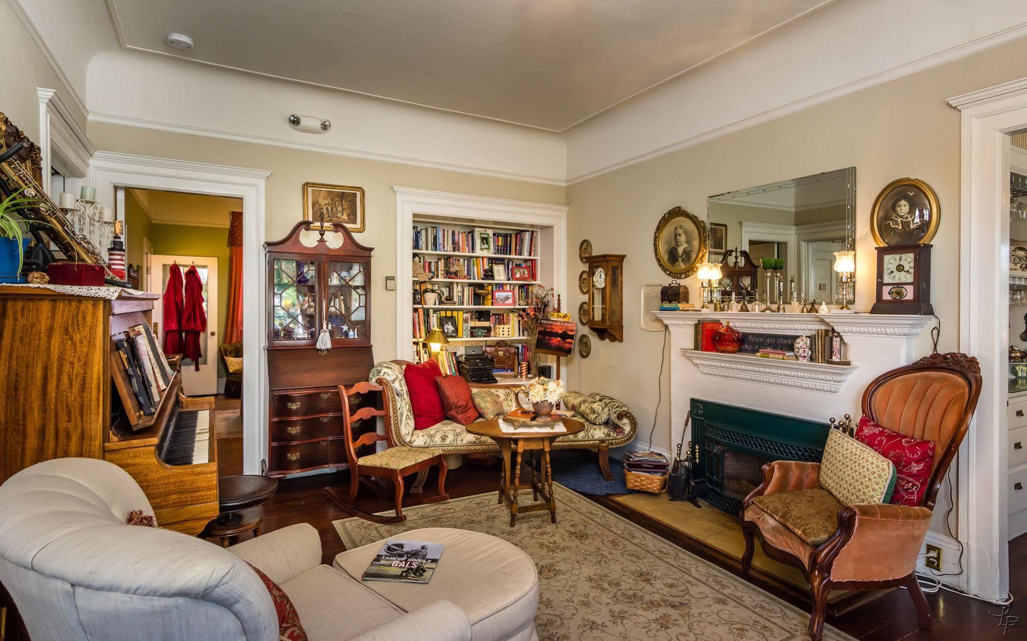 Joshua Inn Bed & Breakfast Hollister Extérieur photo